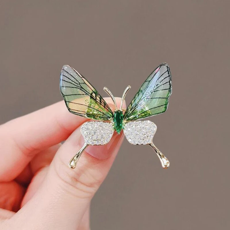 Dragonfly Butterfly Women Crystal Brooches Badge Pin Vintage Zircon Collar Pins Weddings Office Party Scarf Pin Jewelry Gift