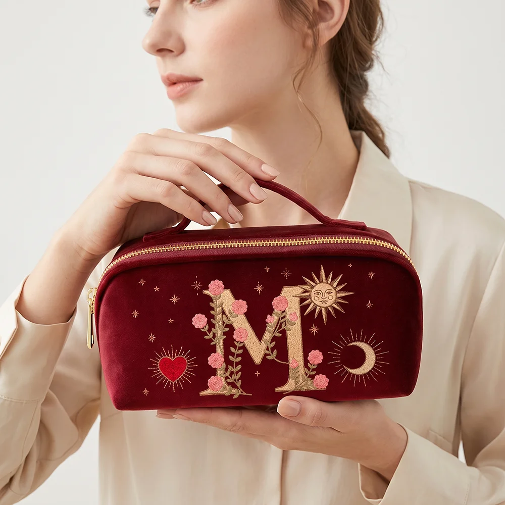 Women's Velvet Luxury Makeup Bag with Imitation Embroidery Design Travel Makeup Organizer Pouch for Cosmetic Storage