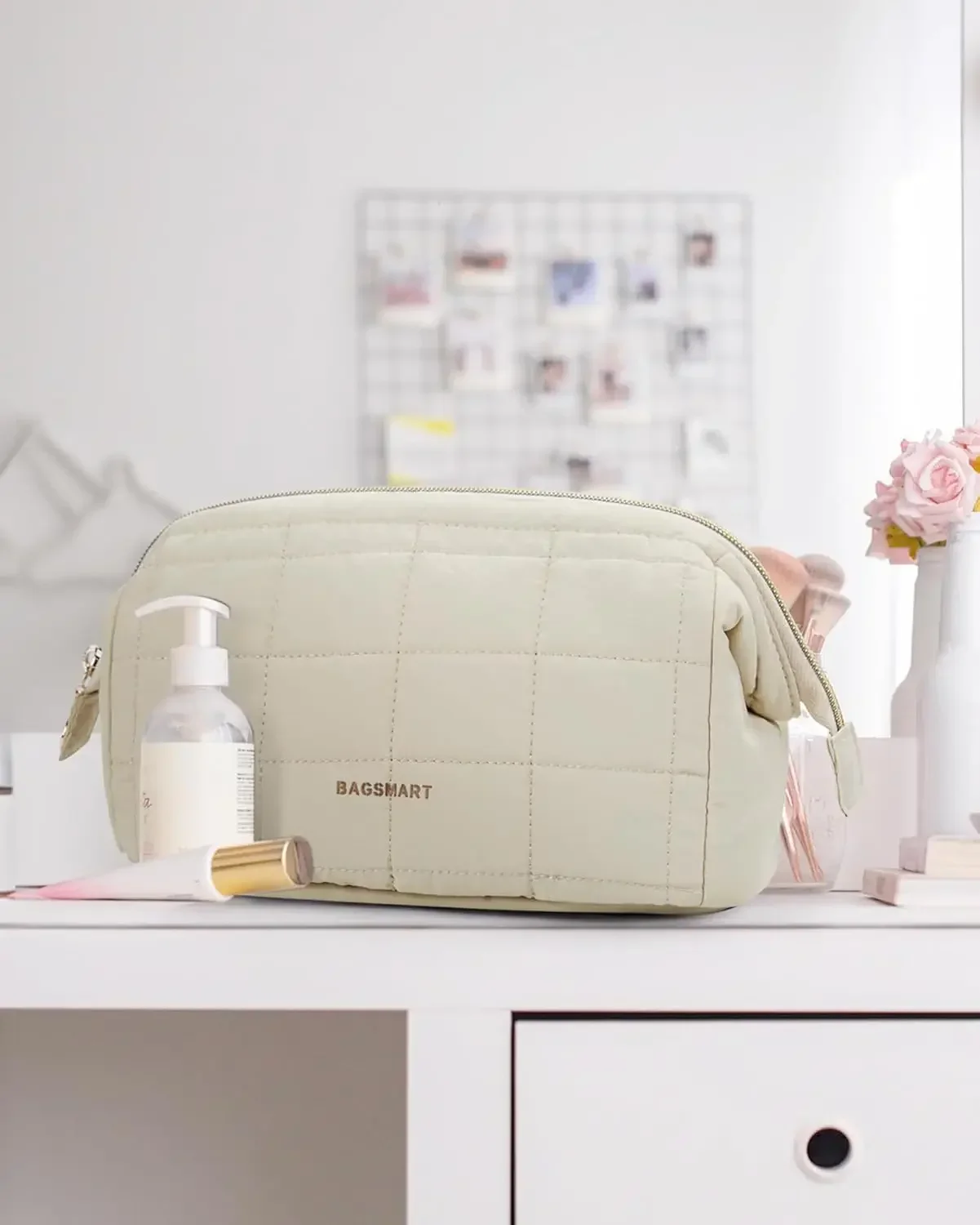 Makeup Bag Travel Toiletry Bag Puffy Padded Make Up Bags Wide Open Pouch Purse Travel Essentials Toiletries Accessories Brushes