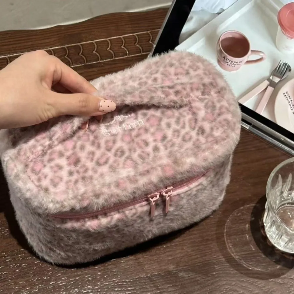 New Handheld Makeup Bag Leopard Portable Small Cosmetic Pouch Multi-functional Zipper Design Storage Case Women Girls