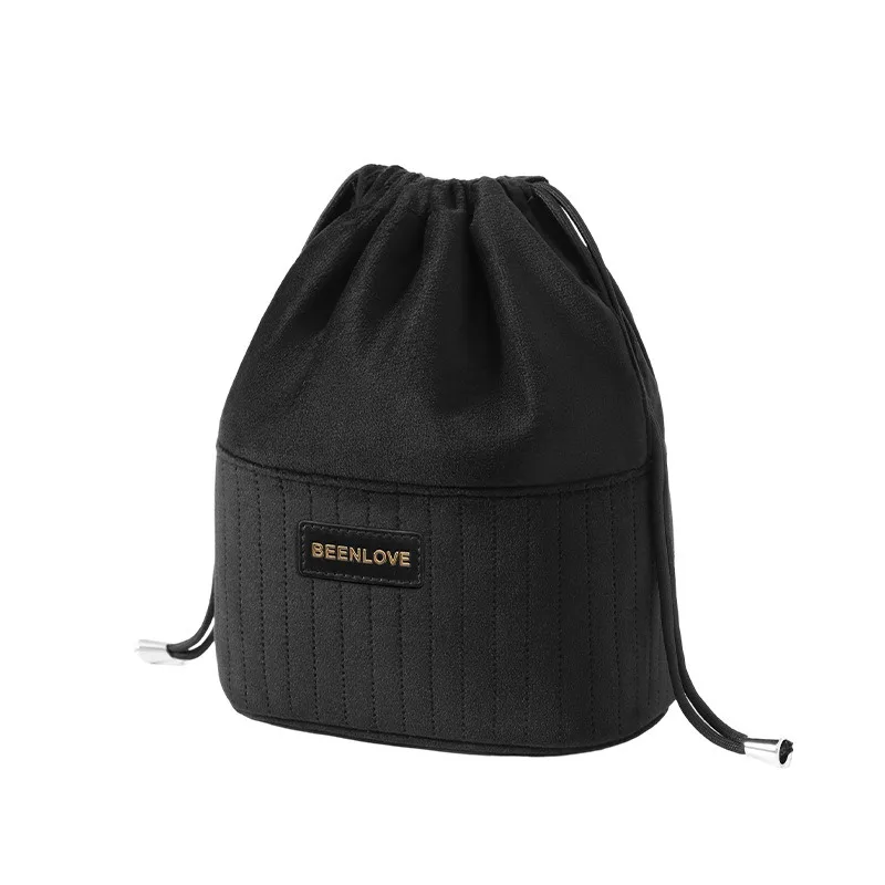 Autumn and winter new Dutch velvet pocket leather label version travel makeup storage bag lazy makeup bag large capacity Autumn and winter new Dutch velvet pocket leather label version travel makeup storage bag lazy makeup bag large capacity