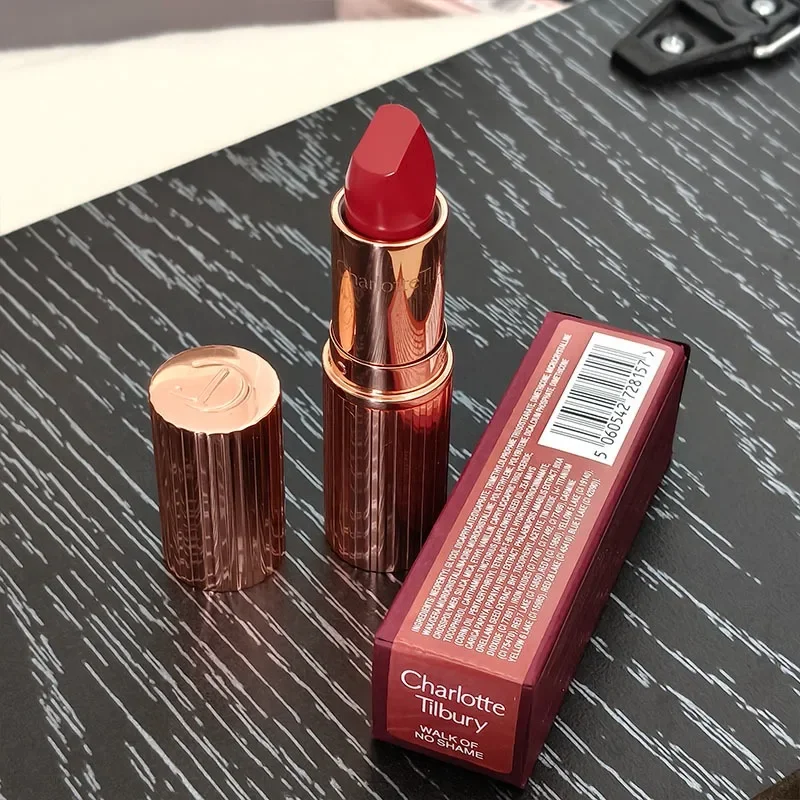 Fashion Charlotte Latest Style 4 Colors Pink Diamond Gold Tube Lipstick & Love Heart Two Color Powder Blusher Tilbury Makeup