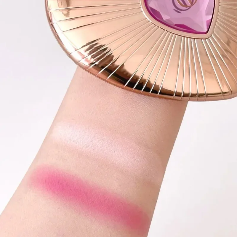 Fashion Charlotte Latest Style 4 Colors Pink Diamond Gold Tube Lipstick & Love Heart Two Color Powder Blusher Tilbury Makeup