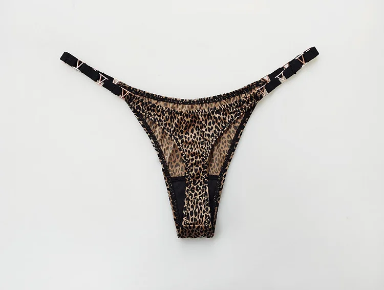 Seamless Sexy Thong Women Underwear Briefs Panties Zebra Flower Low Rise Luxury Metal Buckle G String Bikini Girls Female Panty